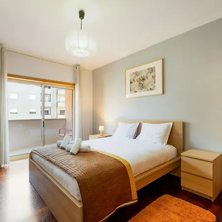 Guestready - Charming Retreat With Balcony *