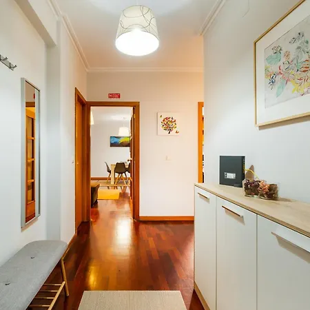 Guestready - Charming Retreat With Balcony Appartamento